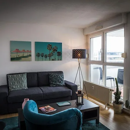 Schoene-wohnung-naehe-stuttgart-flughafen-messe-esslingen Apartment *